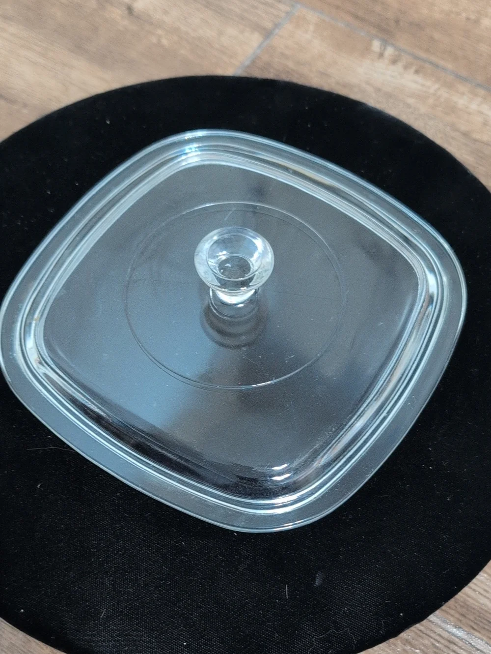 Corningware White Ceramic Covered Casserole with Gold Wheat Detail
